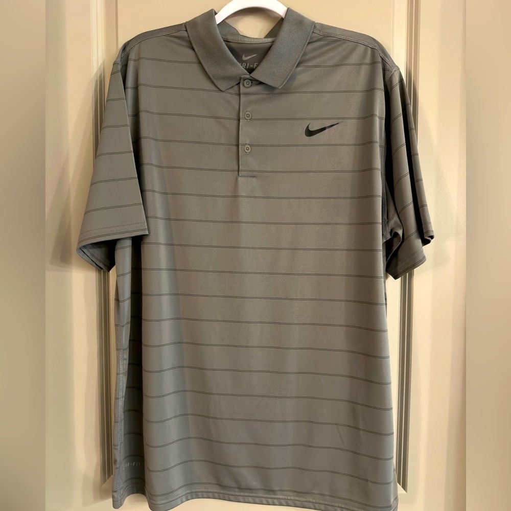 Men’s Nike Golf Shirt. Size X-Large. Dri-Fit. Custom Tour Performance Gear